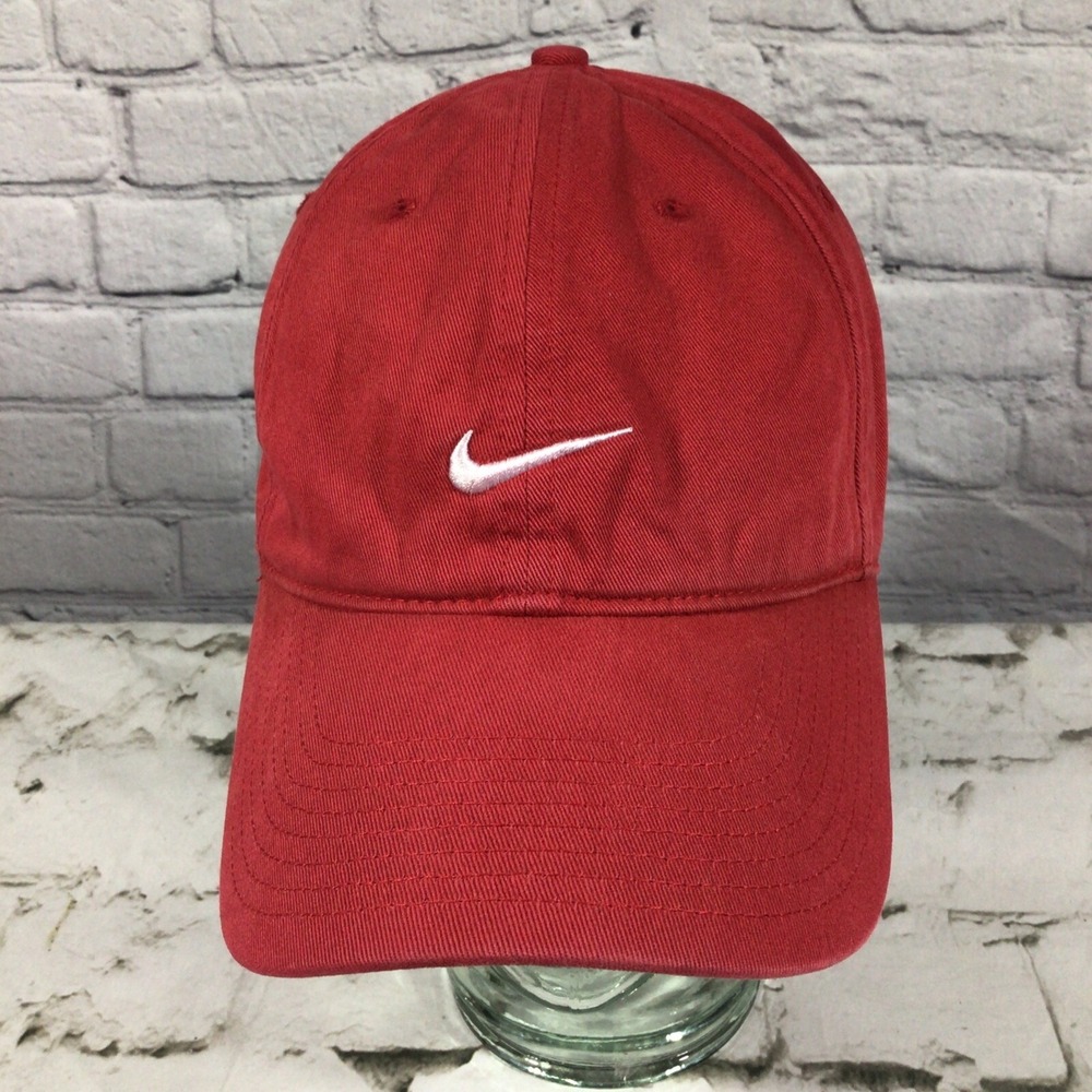 Nike Red White Swoosh Golf‎ Hat Adjustable Ball Cap